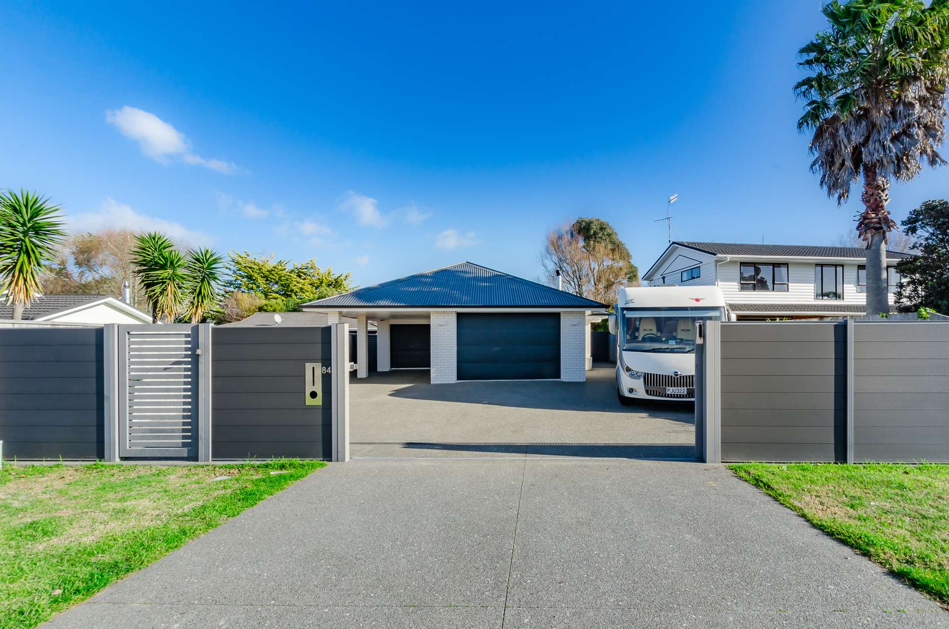 84 Mazengarb Road Paraparaumu Beach_0