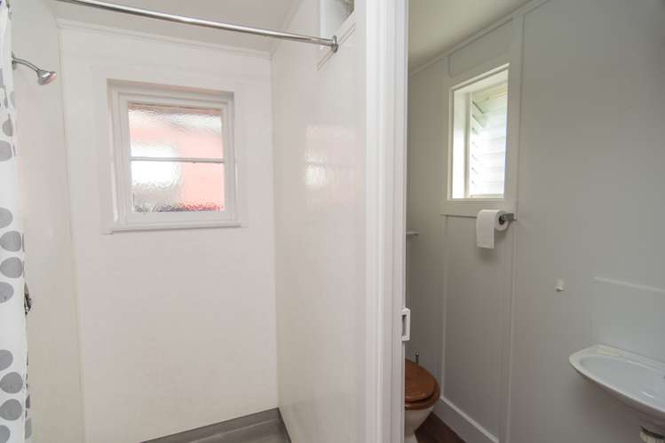 9 Macdonald Street Waimataitai_12