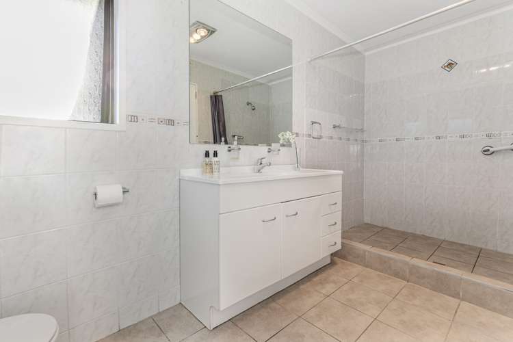8 Melia Place Stanmore Bay_8