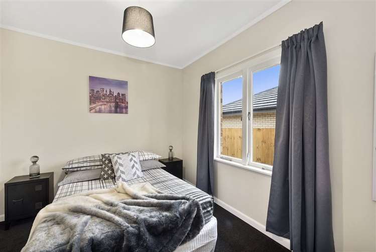 1/17 Galloway Street Hamilton East_10