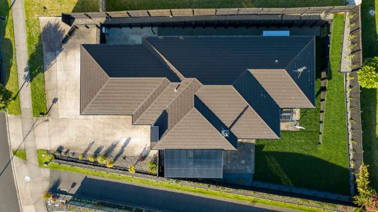 127 Condor Drive Pyes Pa_17