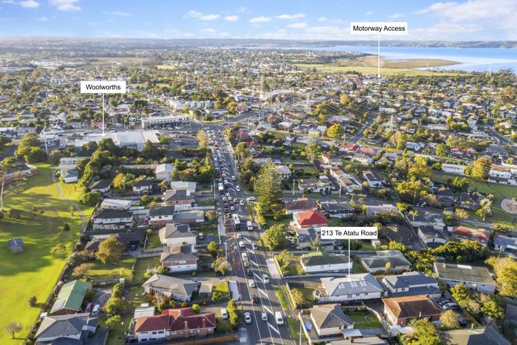 213 Te Atatu Road Te Atatu South_24
