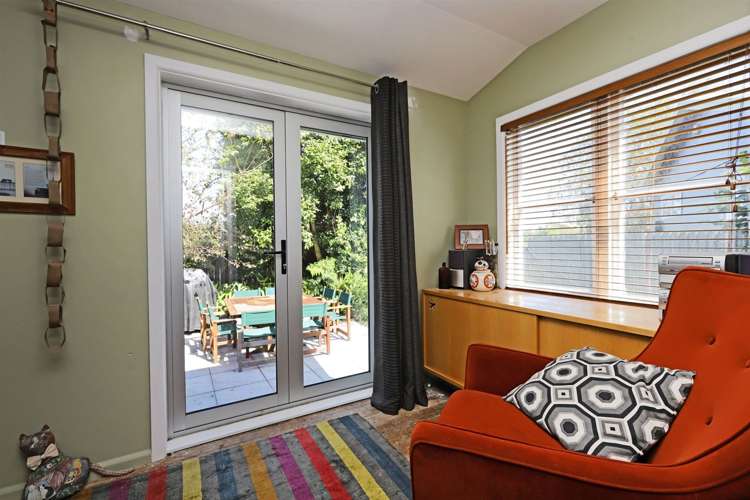 916 Copeland Road Akina_7