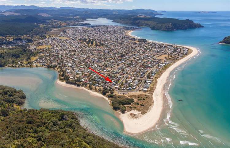105 Marie Crescent Whangamata_0