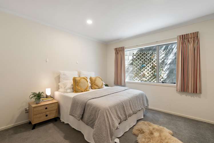 16 Eastcott Grove Churton Park_12