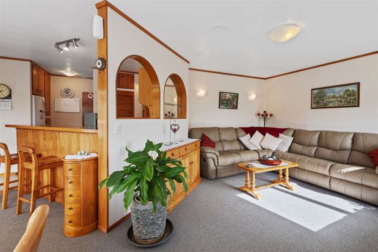 29 Montgomery Avenue Onerahi_5