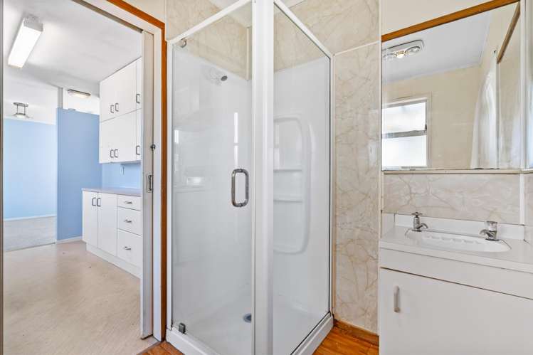 1/12 Cresta Avenue Beach Haven_15