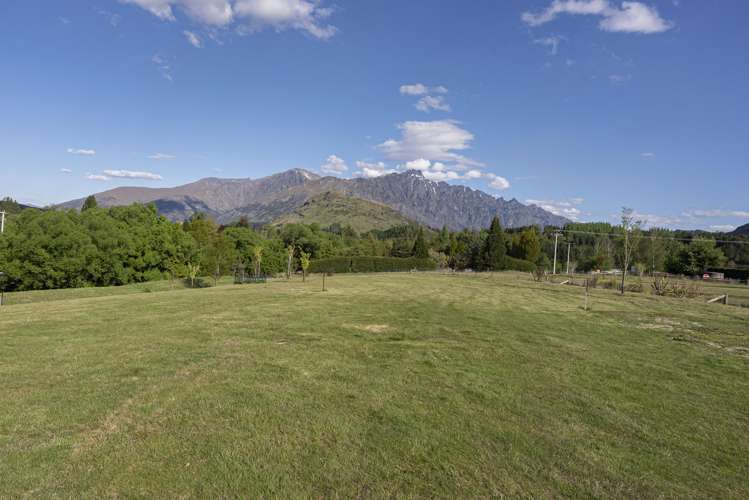 16 Station Rise, Littles Farm Dalefield_21