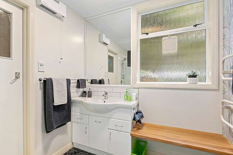 33 Erin Street Roslyn_25