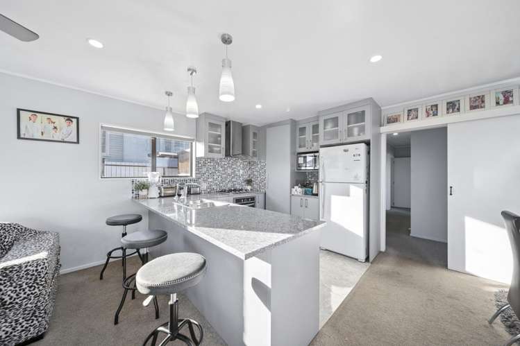 2/86 Alfriston Road_4