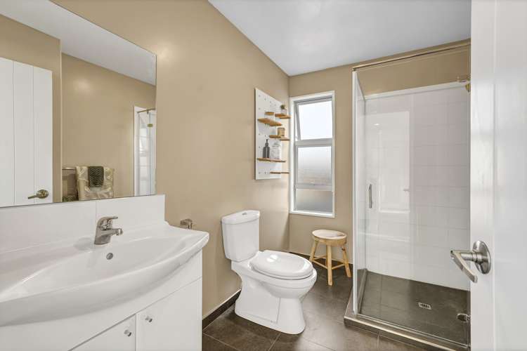 2/130 Southampton Street Sydenham_6