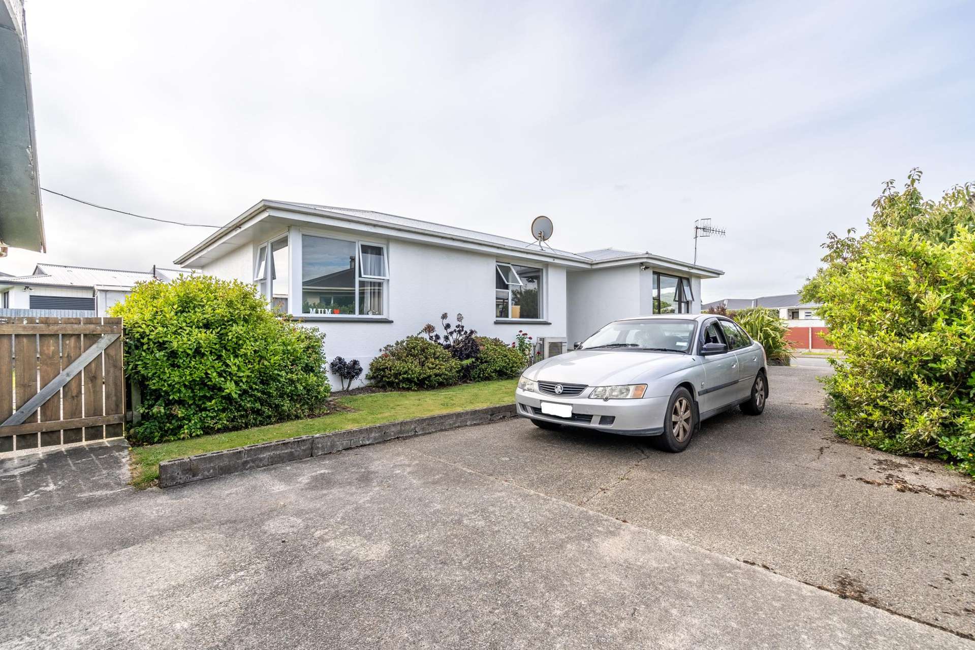 17 Kilmarnock Avenue Strathern_0