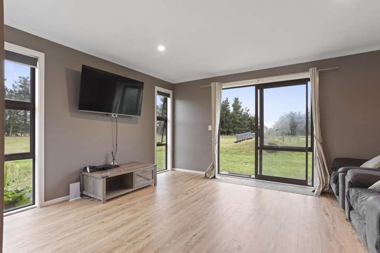 443 Ashley Road Cust_5