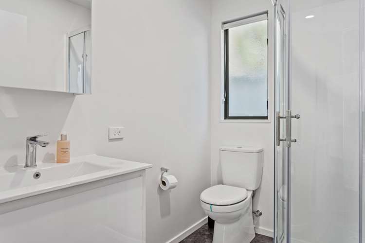 53 Hawkesbury Avenue Saint Albans_11