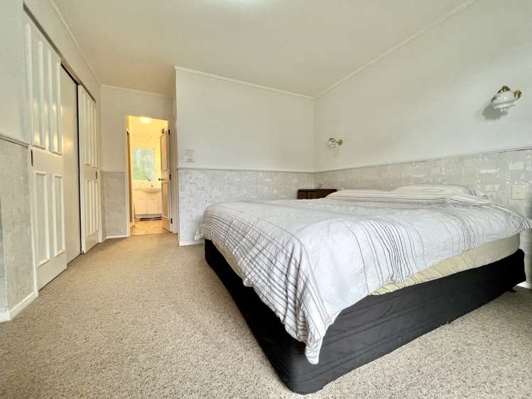 2/62 Granville Drive Massey_8