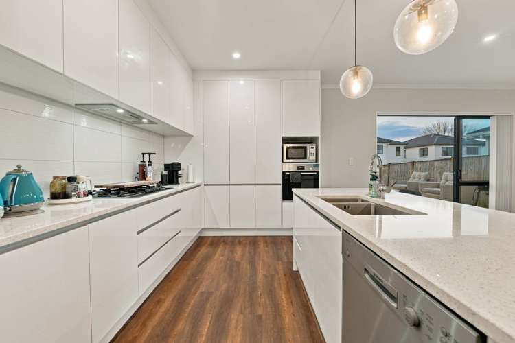 36 Koropa Road_3