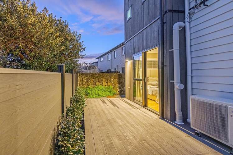 8/16 Mapau Road Greenlane_13