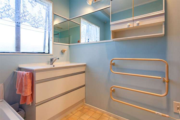 327a Port Road Whangamata_13