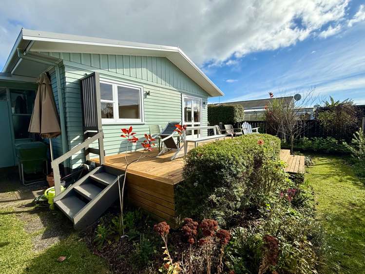 19 Lorenzen Bay Road Raglan_43