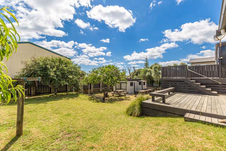 7 Costello Crescent Pukehina_26