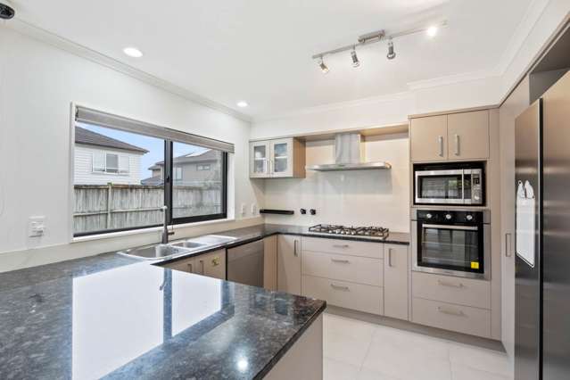 24 Pickaberry Avenue Karaka_1