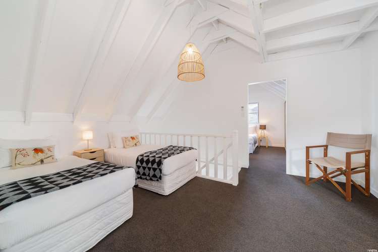 136 Fernhill Road Fernhill/Sunshine Bay_14