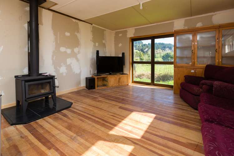 21c View Road Hikurangi_16