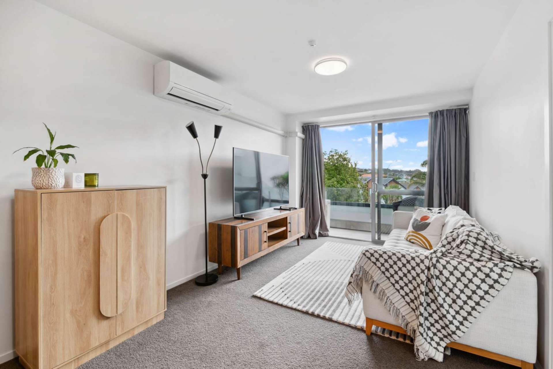 Unit 121/17 Link Crescent Stanmore Bay_0