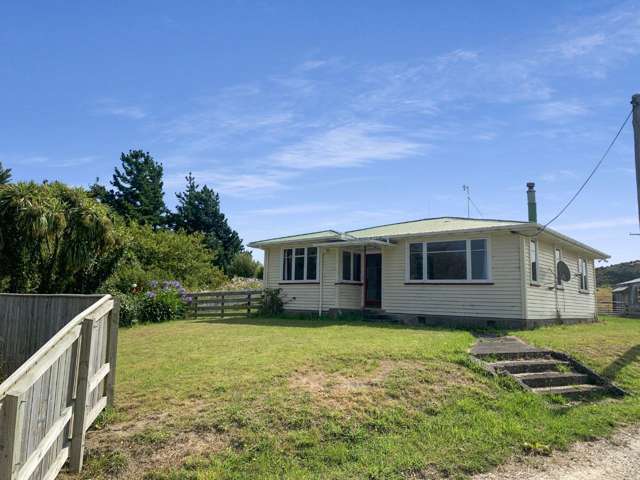 DANNEVIRKE - WEBER - THREE BEDROOM
