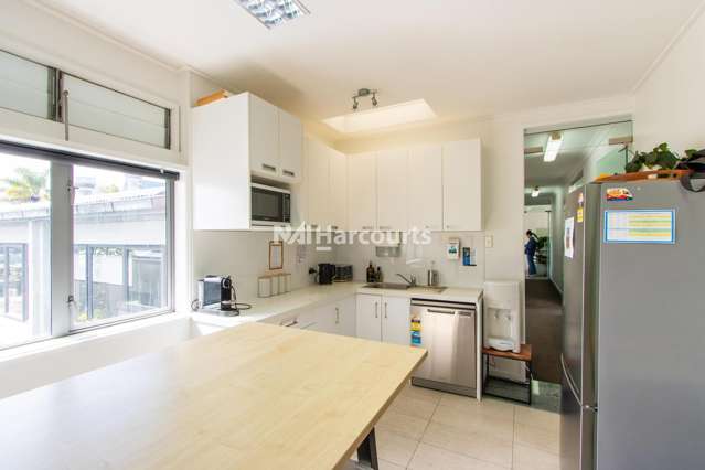 Part A/40 Hurstmere Road Takapuna_3