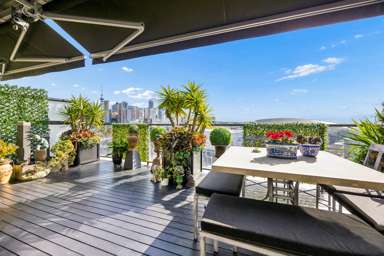 4B/10 Augustus Terrace_3