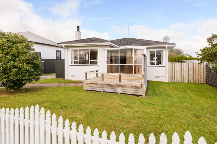 1 Montagu Street Feilding_11