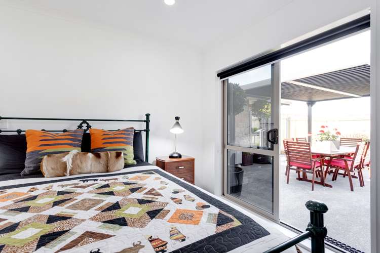 18 Mcewen Crescent Riverstone Terraces_17