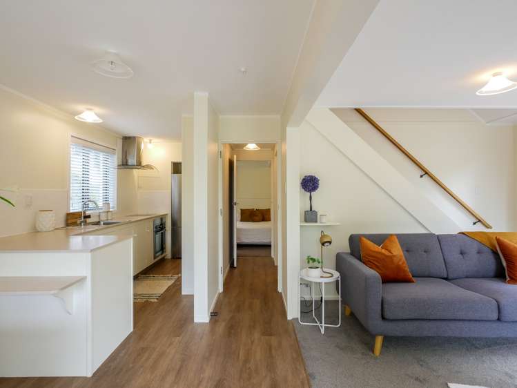 132 Hillhead Road Corstorphine_11