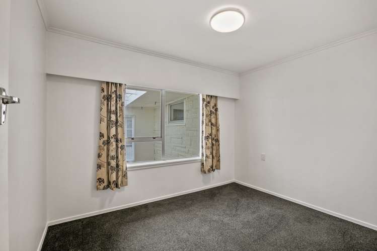 156 Ngamotu Road Spotswood_11