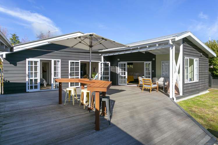 14 Liston Avenue Hilltop_27