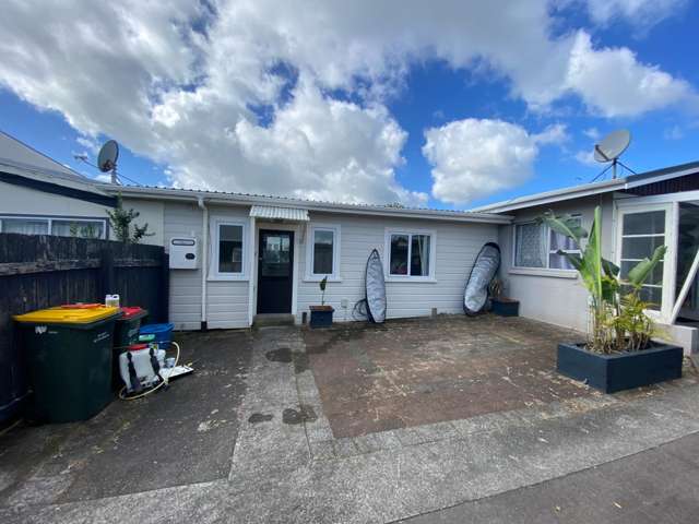 COMPACT AND COMFORTABLE ONE BEDROOM HOME
