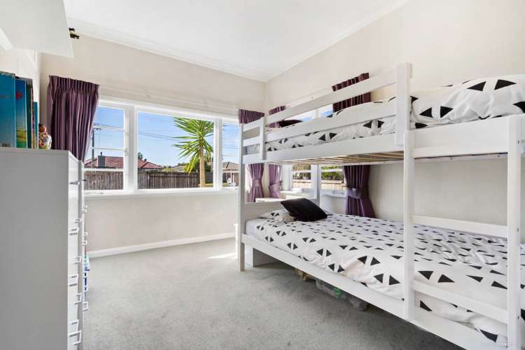 11 Ambler Avenue Glen Eden_11