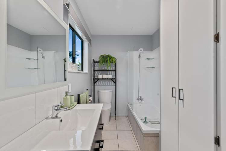 90 Moana View Road Waikawa_17