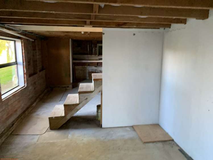 33 Herd Road Hillsborough_13