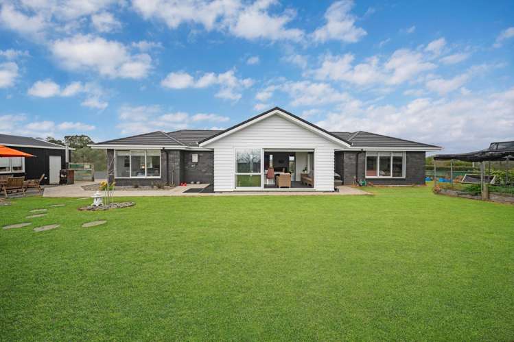 54 & 56 Saddleton Road Waiau Pa_27