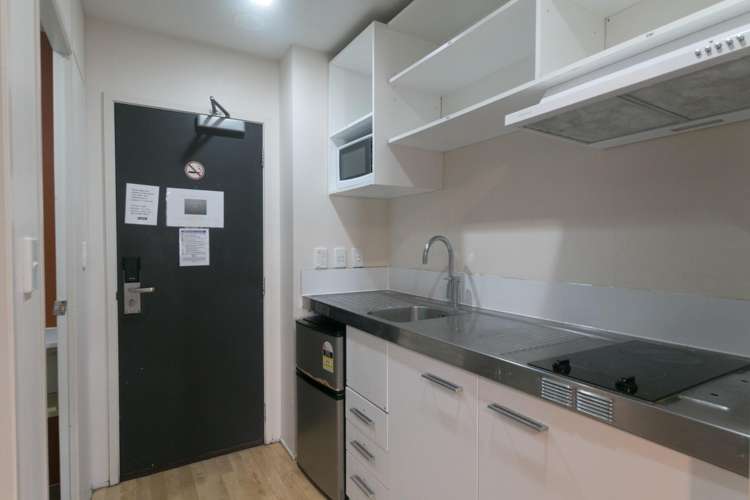 1810/23 Whitaker Place Grafton_2