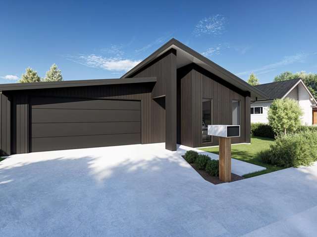 Spacious Lakeview Living