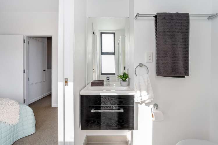 7/20 Trent Street Island Bay_17