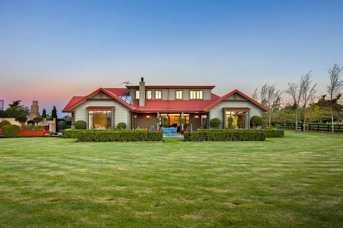372 Gressons Road_0