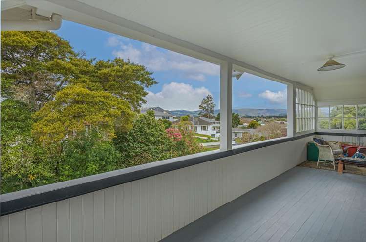 43 Rainforth Street Roslyn_17