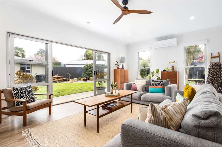 11a Dillons Point Road Islington_14