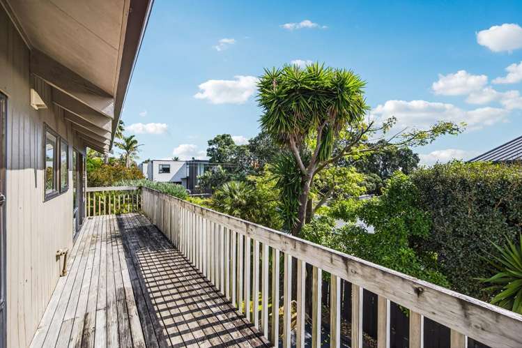 a/13 Muritai Road Milford_15