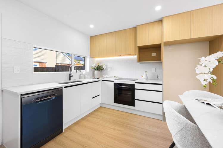 65D Kiwi Road Pt Chevalier_5