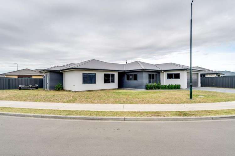 7 Smidt Lane Mahora_1